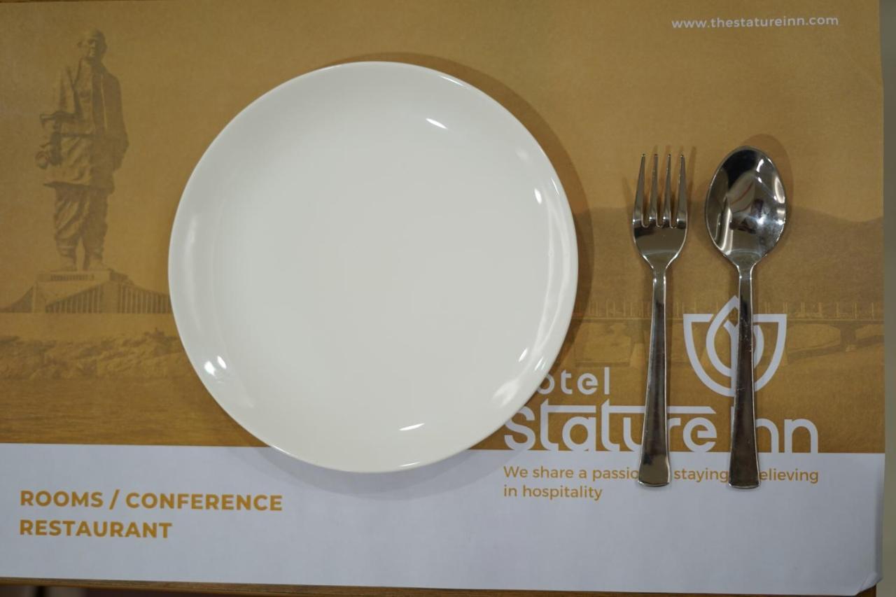 Hotel Stature Inn Kevadia المظهر الخارجي الصورة