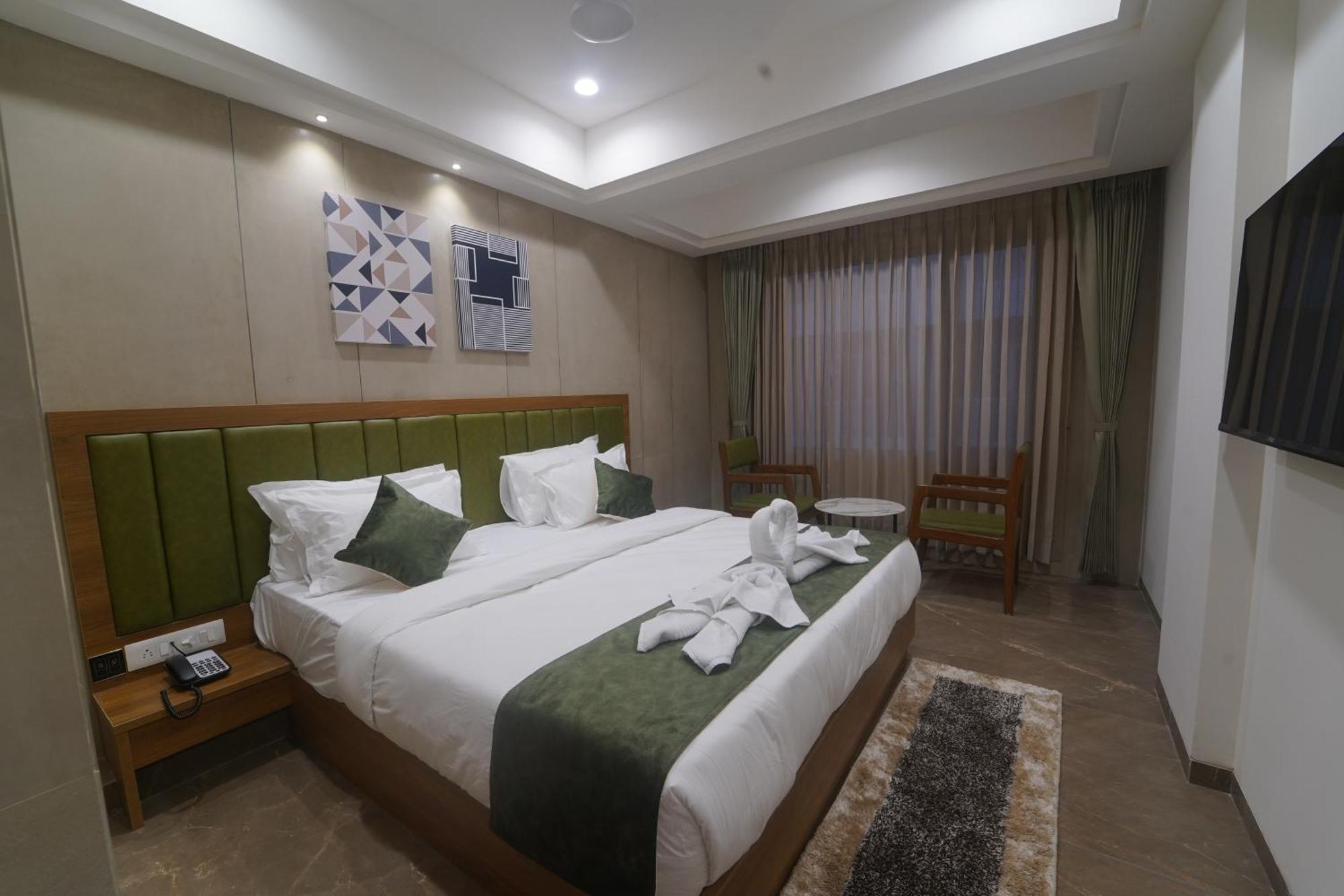 Hotel Stature Inn Kevadia المظهر الخارجي الصورة