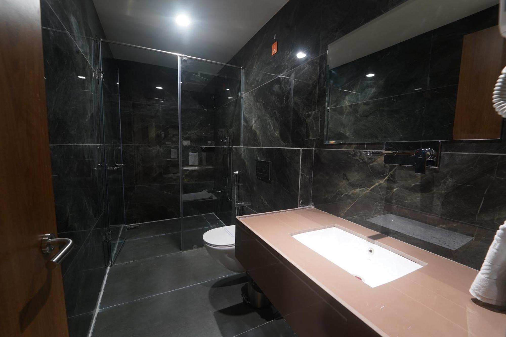 Hotel Stature Inn Kevadia المظهر الخارجي الصورة