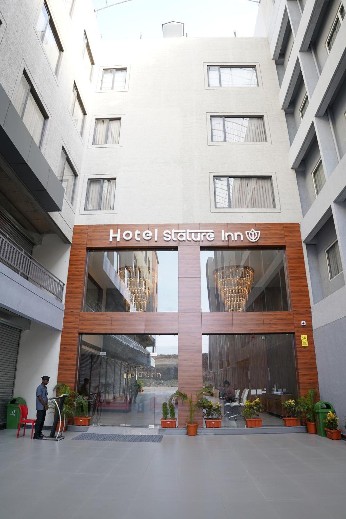 Hotel Stature Inn Kevadia المظهر الخارجي الصورة
